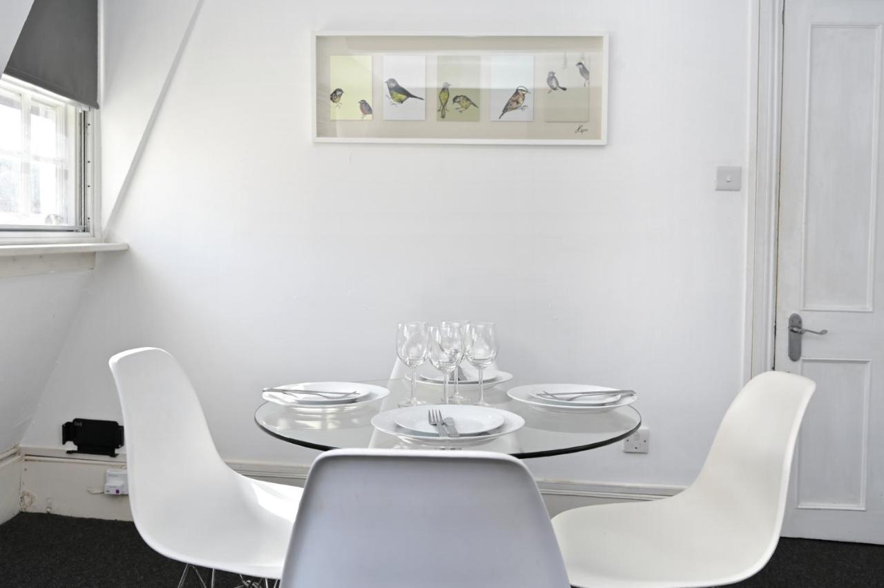Soho, Piccadilly & Chinatown - Two Bedroom & Two Double Beds Apartment London Luaran gambar