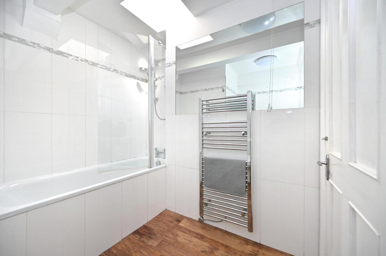 Soho, Piccadilly & Chinatown - Two Bedroom & Two Double Beds Apartment London Luaran gambar