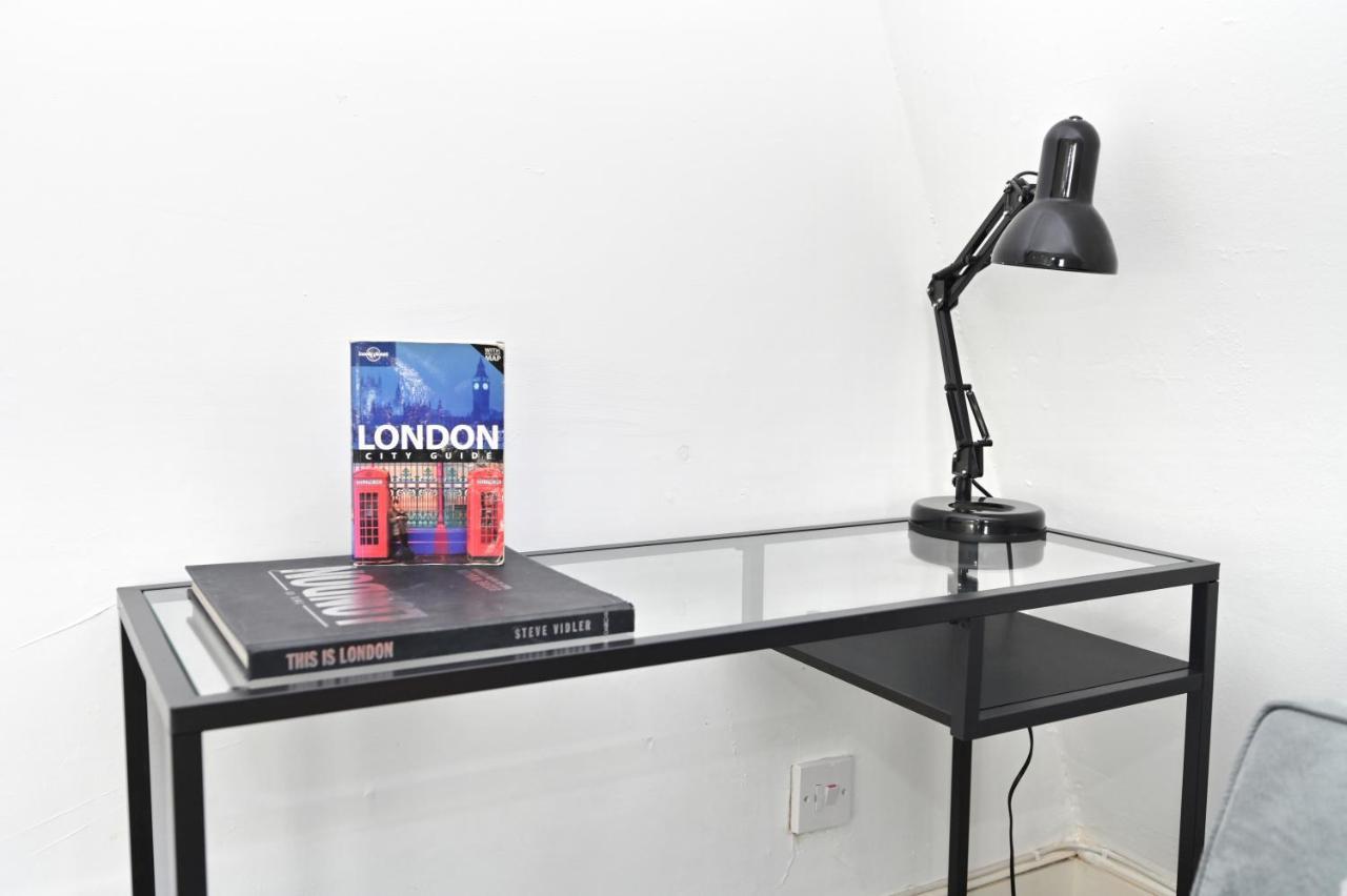 Soho, Piccadilly & Chinatown - Two Bedroom & Two Double Beds Apartment London Luaran gambar