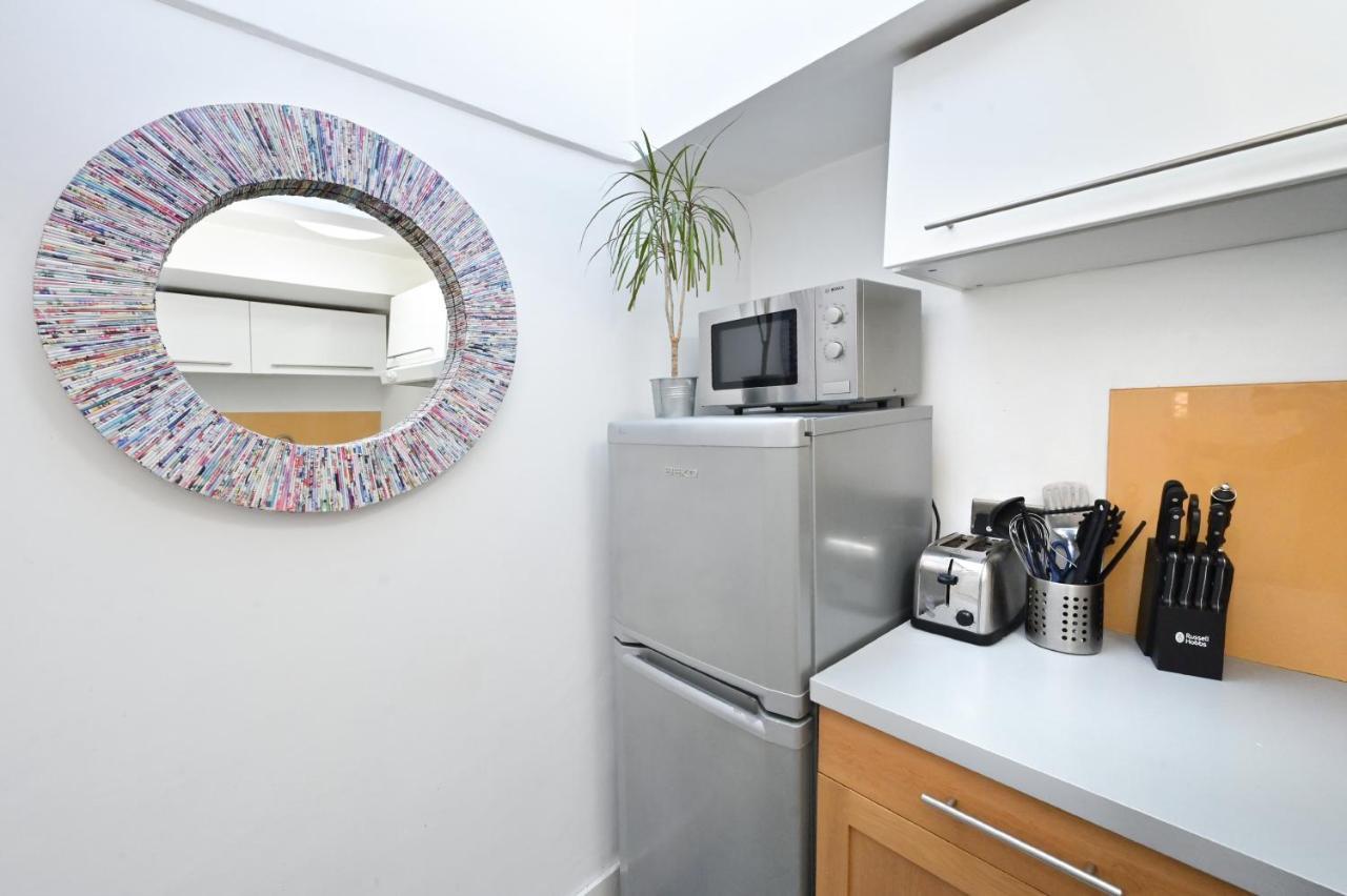 Soho, Piccadilly & Chinatown - Two Bedroom & Two Double Beds Apartment London Luaran gambar